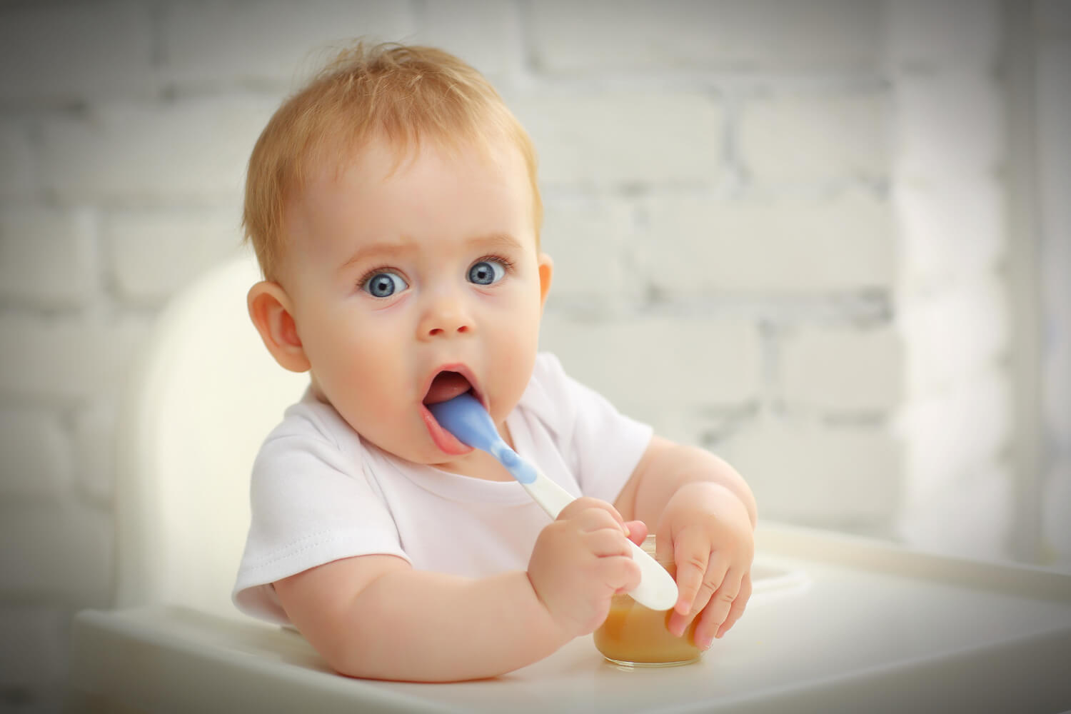 Should I Make Any Preparation to Introduce Solids to My Baby?
