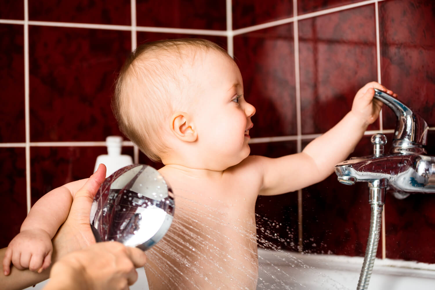 Top 15 Bathroom Safety Tips for Toddlers Being The Parent