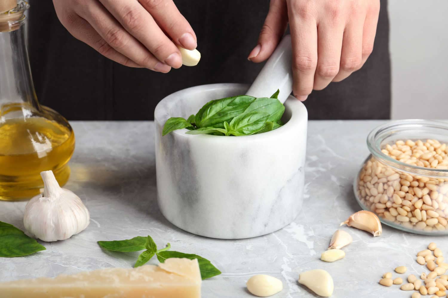 Garlic And Breastfeeding Is It Safe? Being The Parent