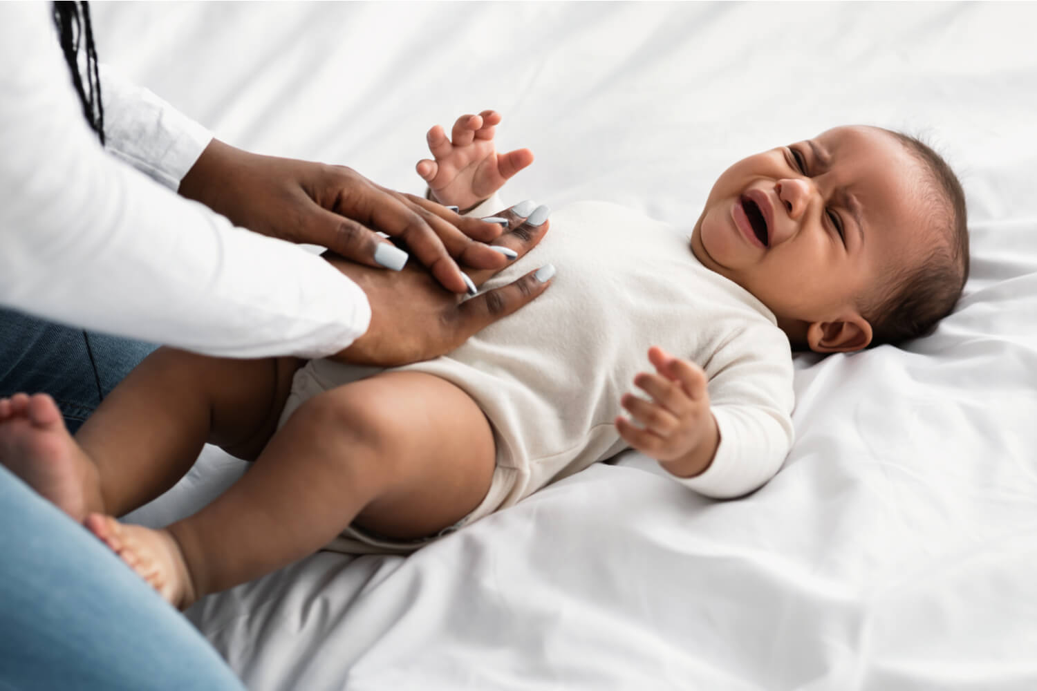 How To Calm A Colicky Baby_