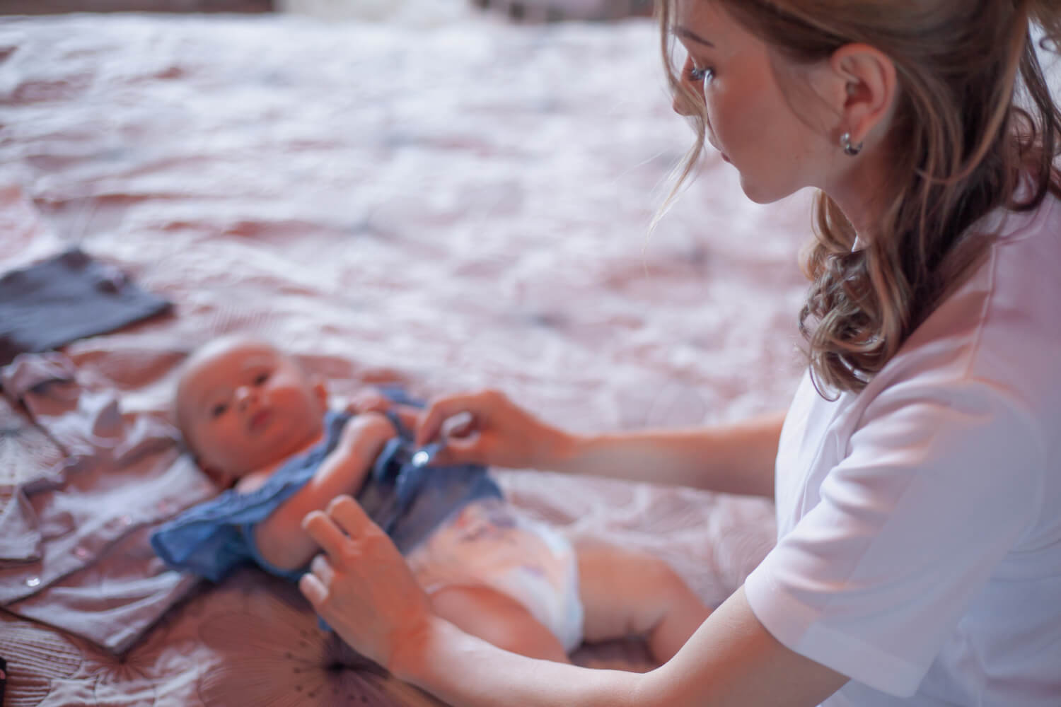 Should You Use SecondHand Baby Clothes For Your Baby? Being The Parent