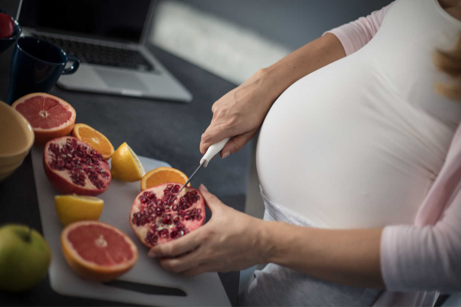 Is It Safe To Have Pomegranate And Pomegranate Juice During Pregnancy