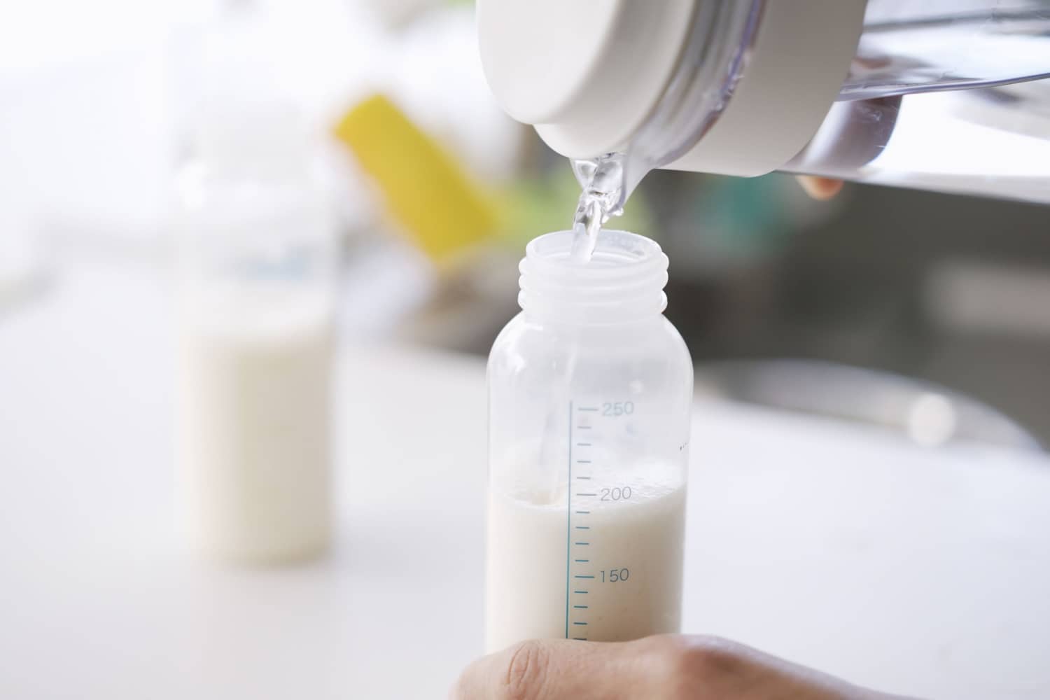 Supplementing Breast milk With Formula for Twins Being The Parent