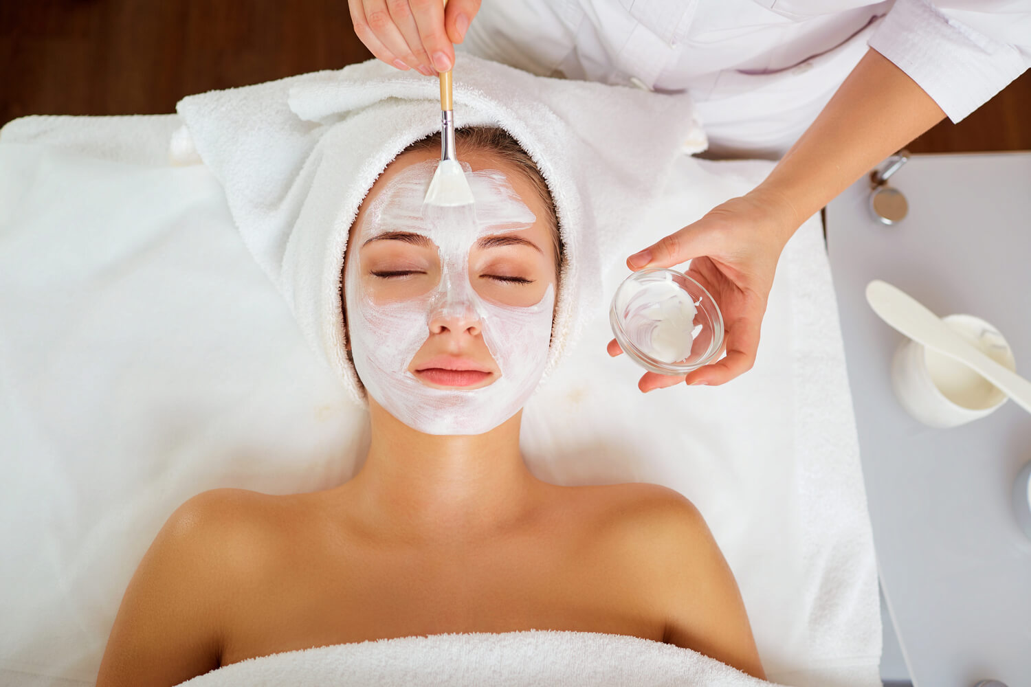 Is It Safe To Bleach Facial Hair During Pregnancy? - Being The Parent Is It Safe To Bleach Facial Hair During Pregnancy? - Being The Parent