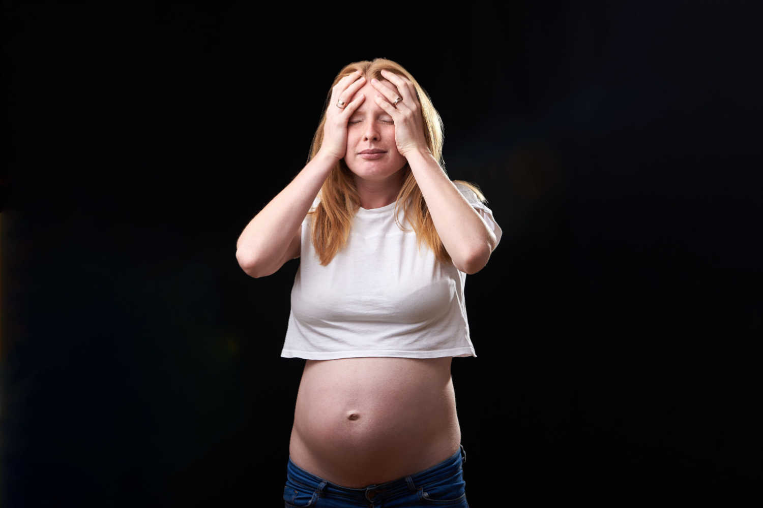 Causes of migraine during pregnancy