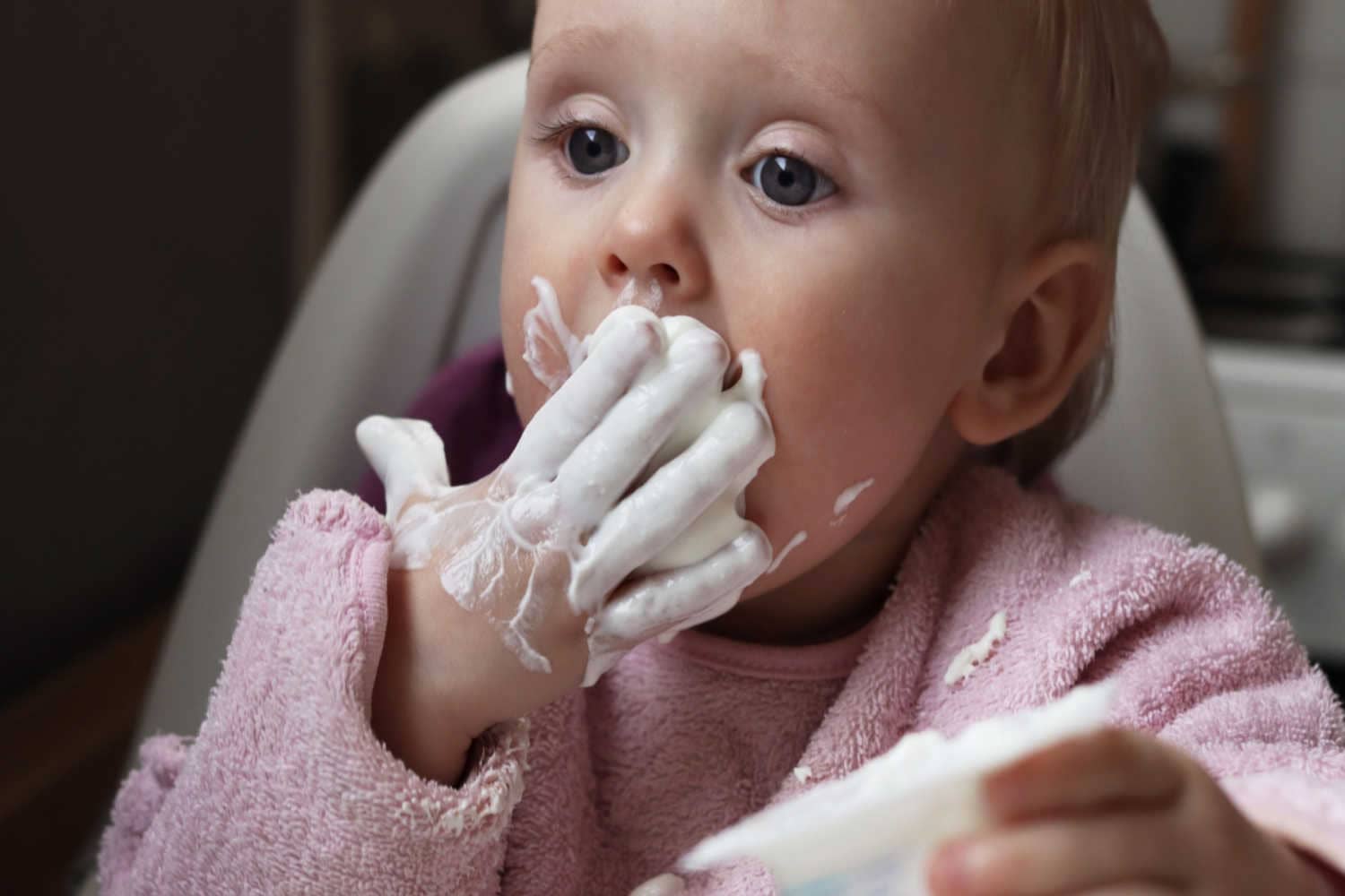 Dairy Products For Babies When to Introduce, Benefits And Side