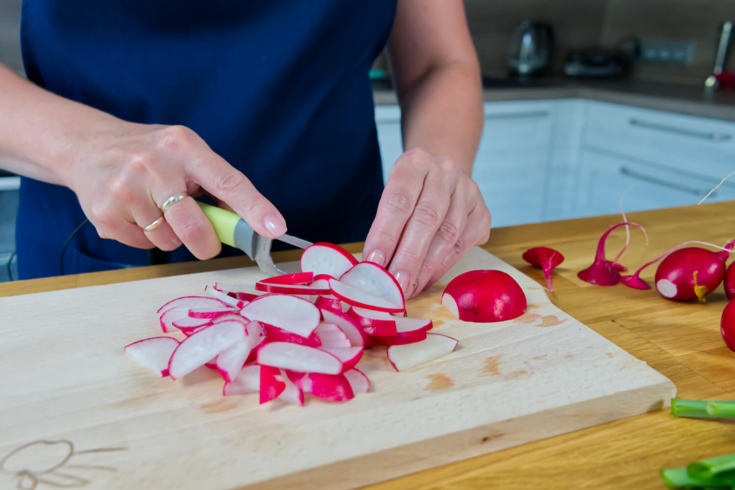 Is It Safe To Eat Radish During Pregnancy? Being The Parent