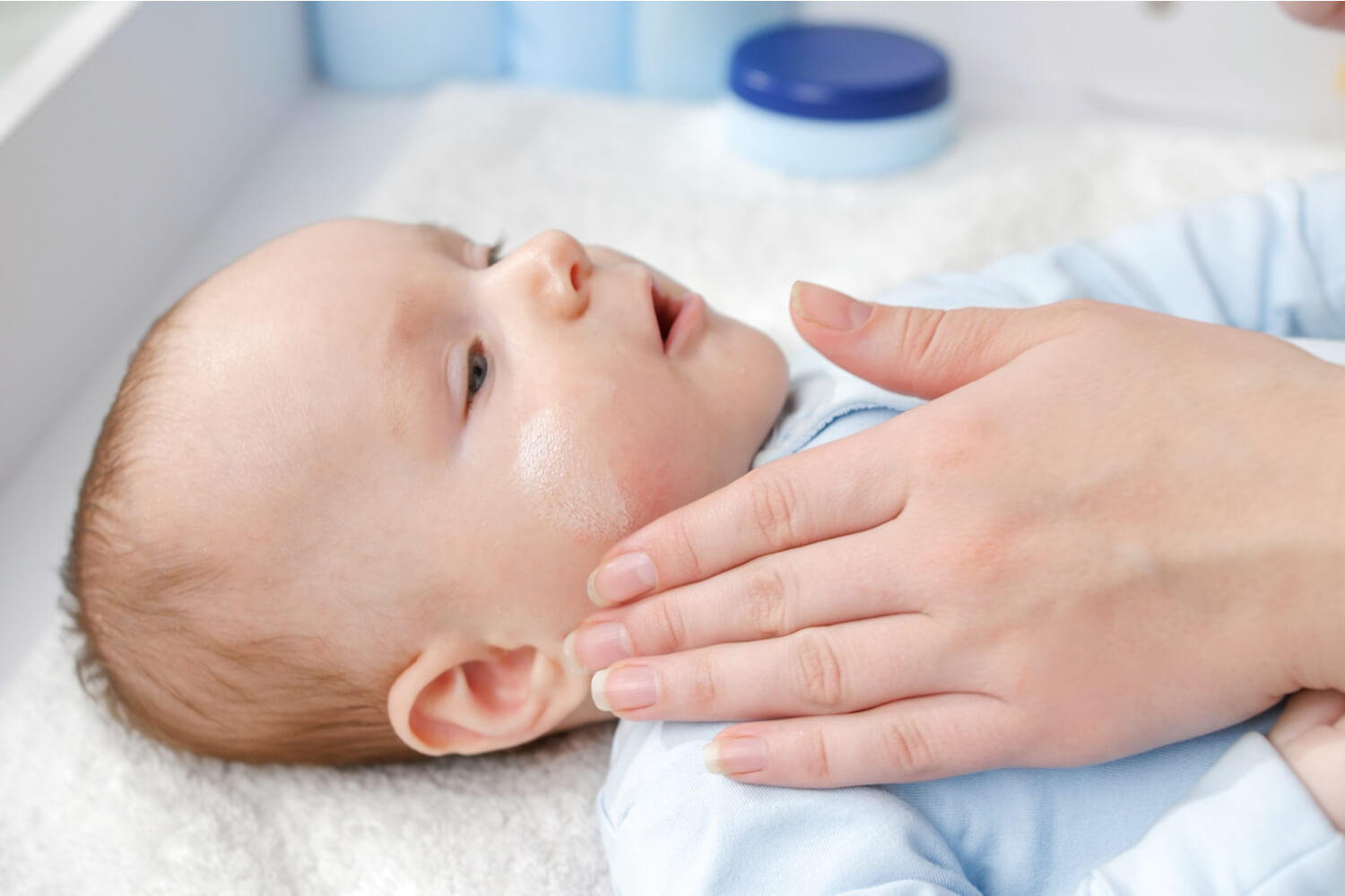 8 Ways To Treat Drool Rash In Babies Being The Parent