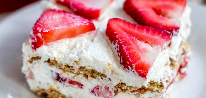 Angel strawberry cake