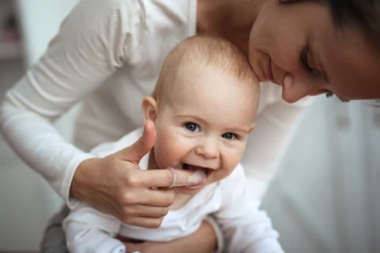 Tips to prevent baby bottle tooth decay
