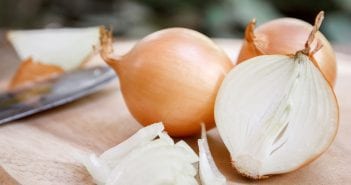 Onion During Pregnancy: Benefits And Risks Onions During Pregnancy