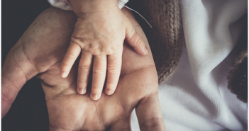 How to Prepare for a Business Trip with a Baby at Home