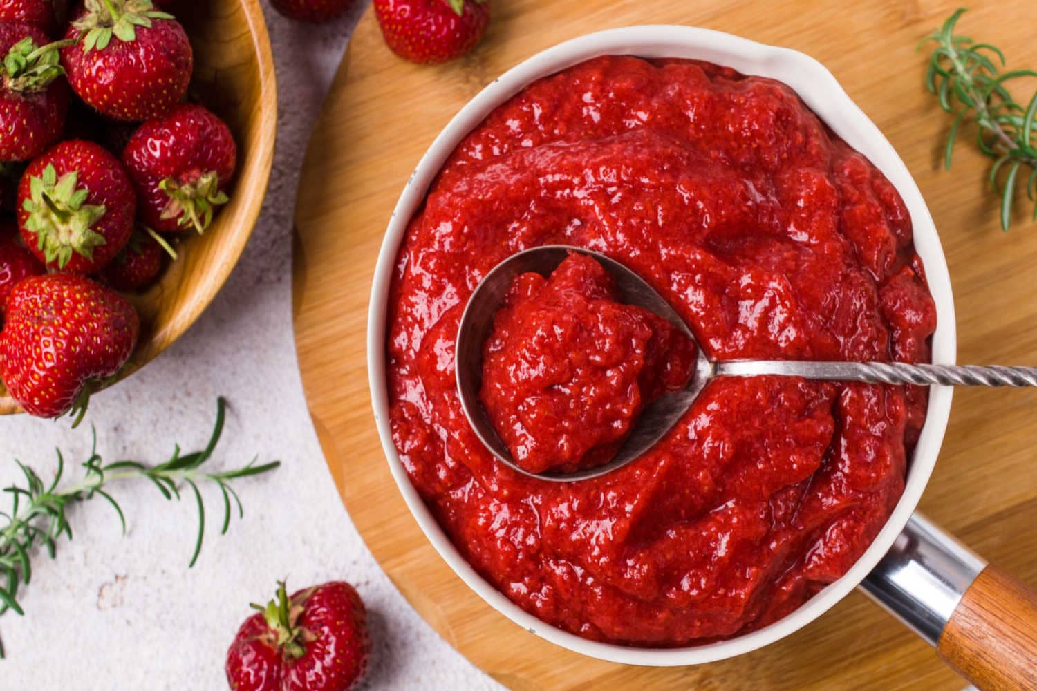 Strawberries For Babies When to Introduce, Benefits And Precautions