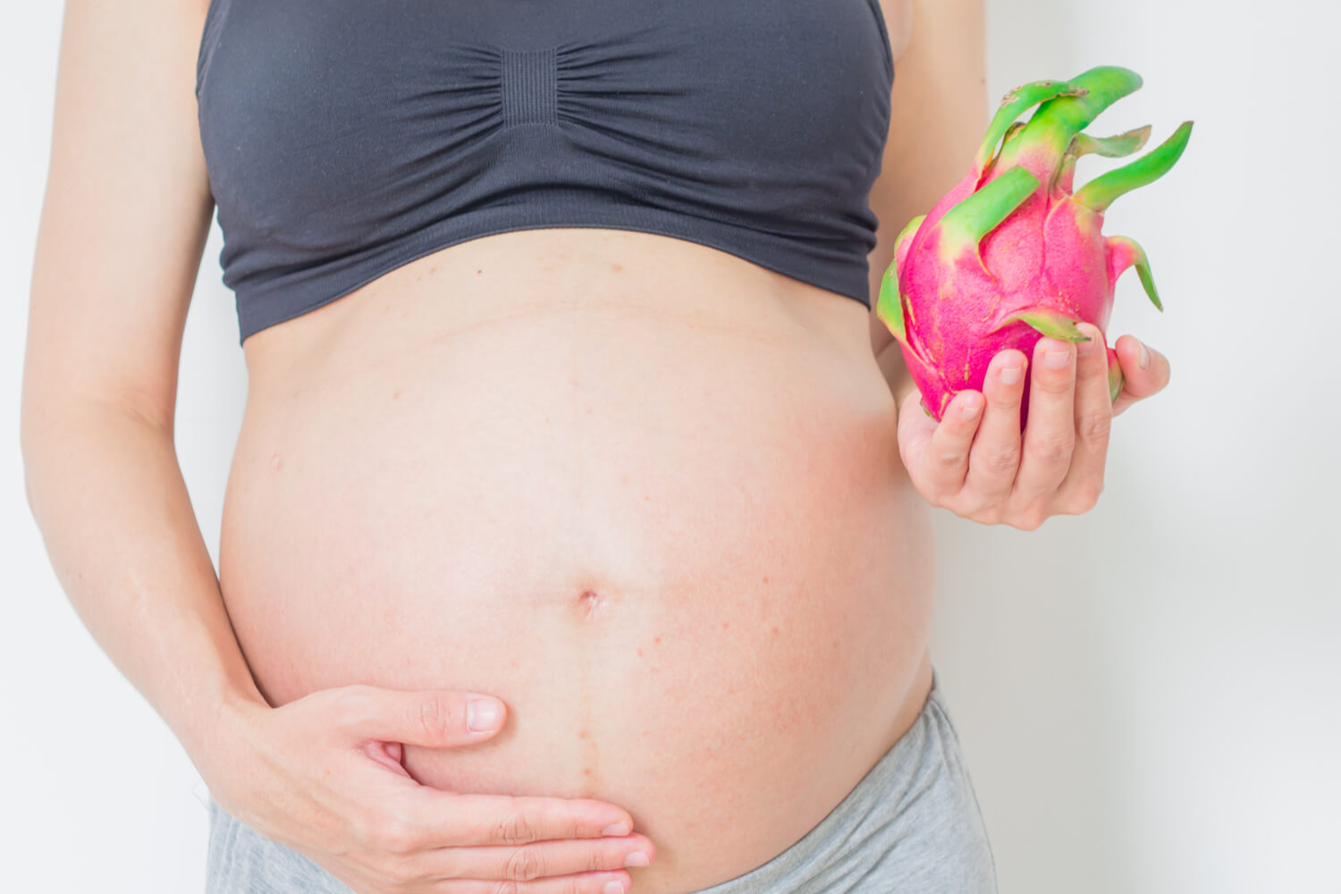 Manfaat jus buah naga untuk ibu hamil