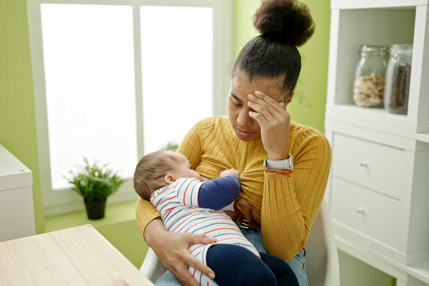 5 Effective Medications To Cure Migraine During Breastfeeding Being