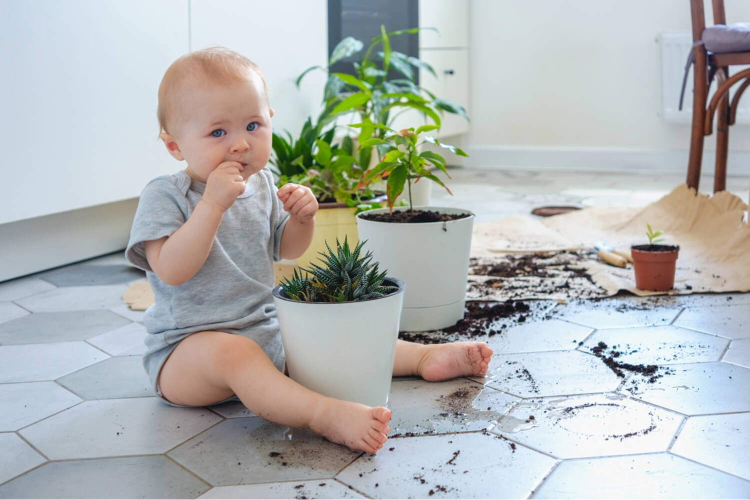 How To Stop A Child From Eating Soil Being The Parent