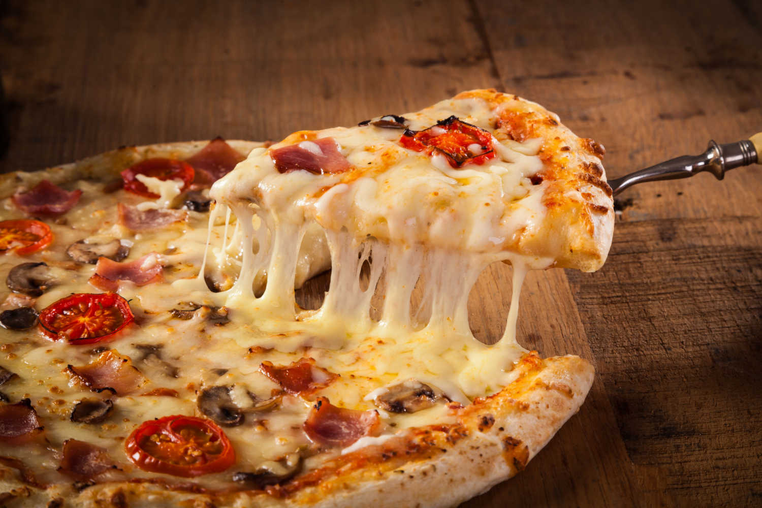 Is Eating Pizza During Pregnancy Safe? Being The Parent