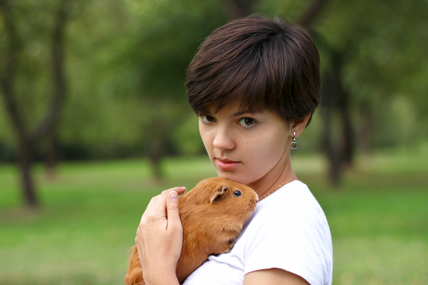 girl with short pixie hairstyle