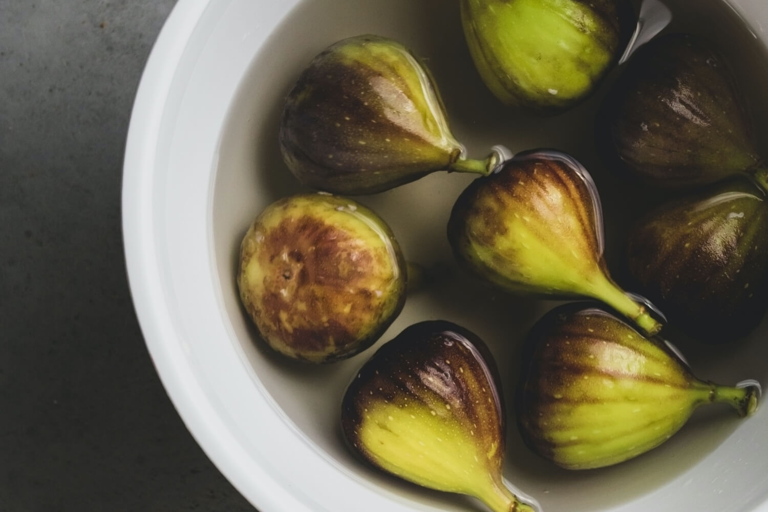Figs soaked in water