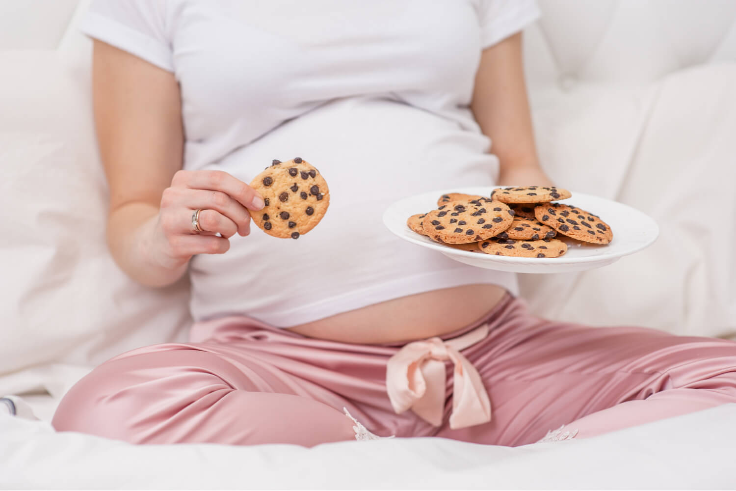 Baking Soda During Pregnancy Pros and Cons Being The Parent