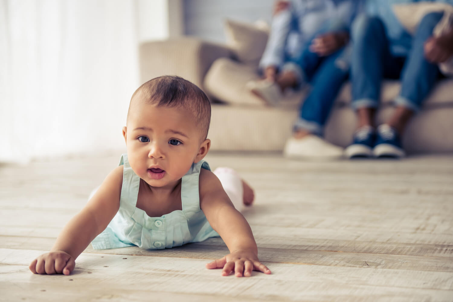 Is it normal for a 1 year old not to crawl?