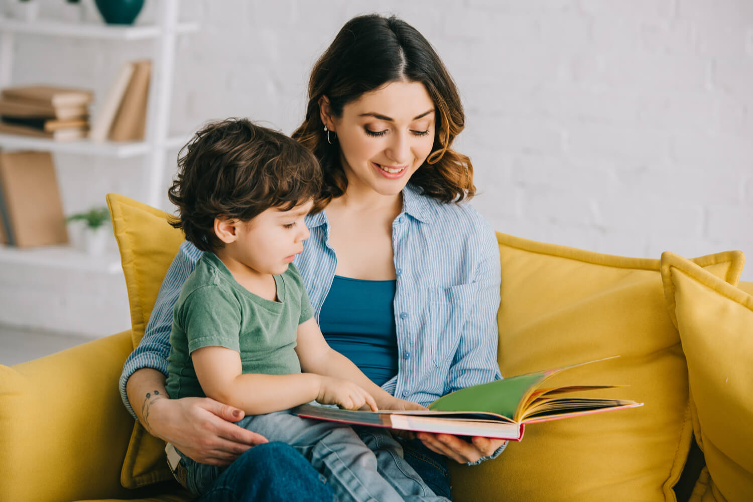 10 Must Read Moral Stories For Kids With Pictures in 2021 - Being The Parent