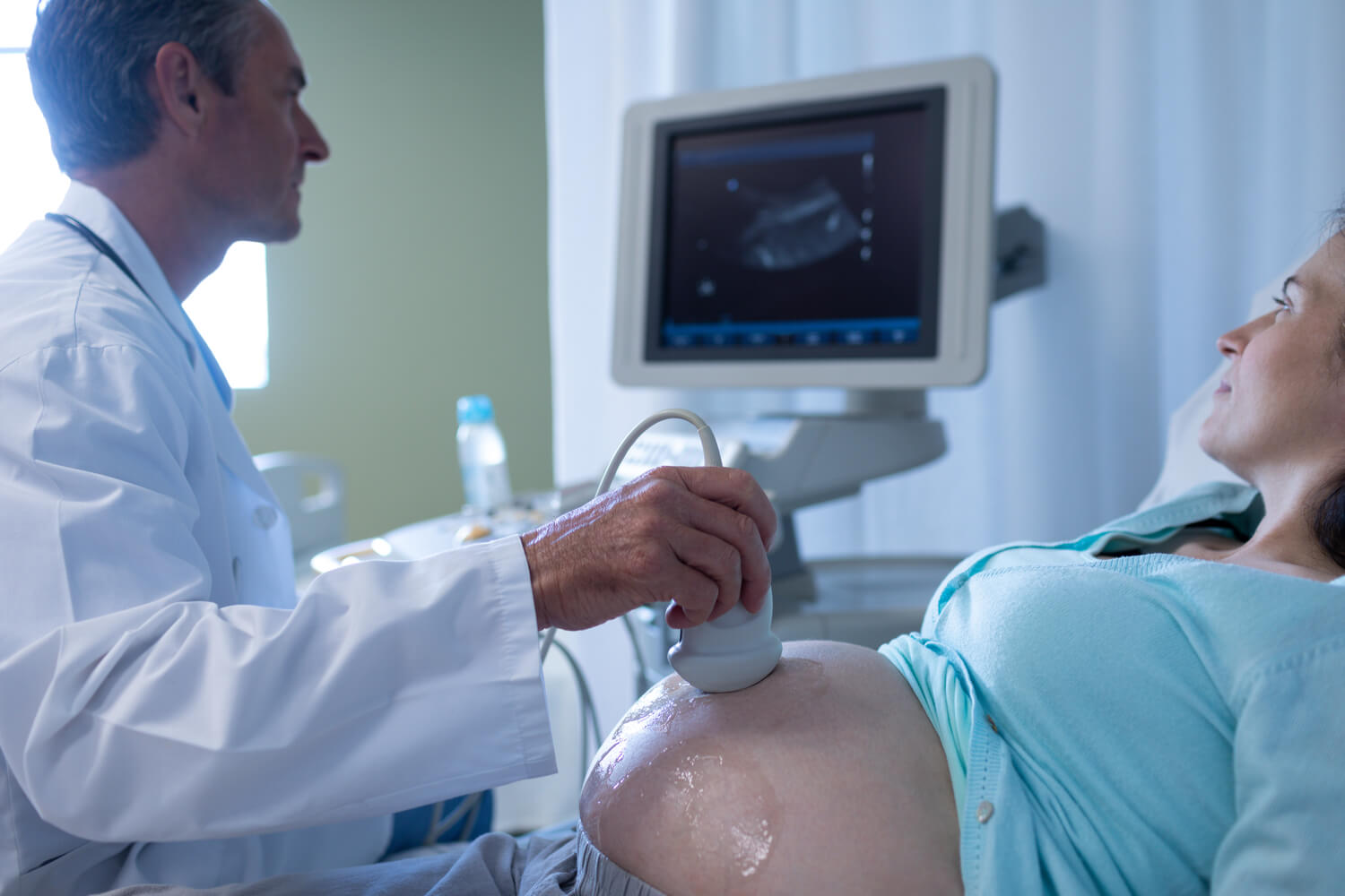 ultrasound done on pregnant women
