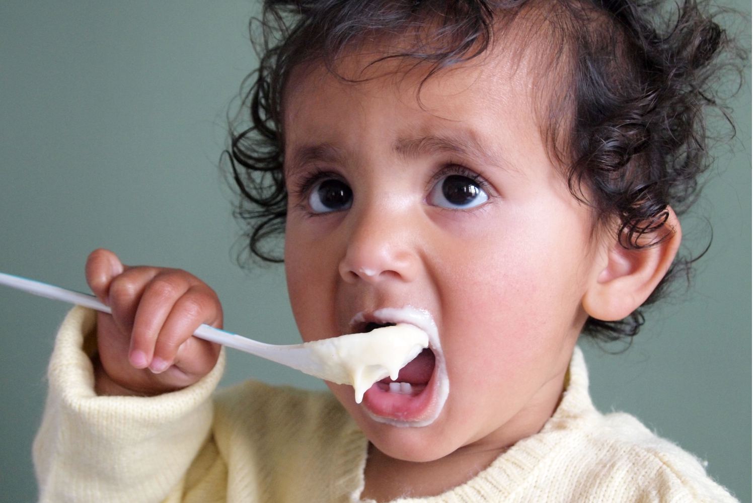 Precautions to take while introducing coconut milk for babies