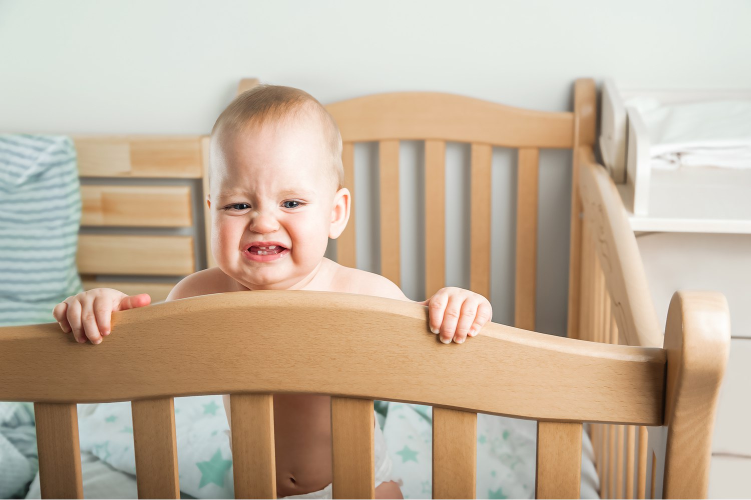 8 Month Old Baby Sleep Schedule Sample Schedule, Problems and Tips