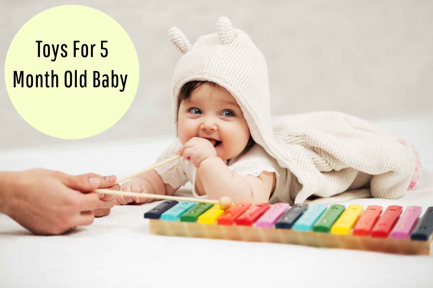Toys For 5 Month Old Baby – Types, Benefits and What to Buy