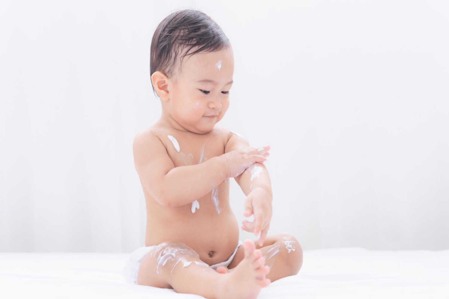 Benefits of Using Moisturizer For Your Baby