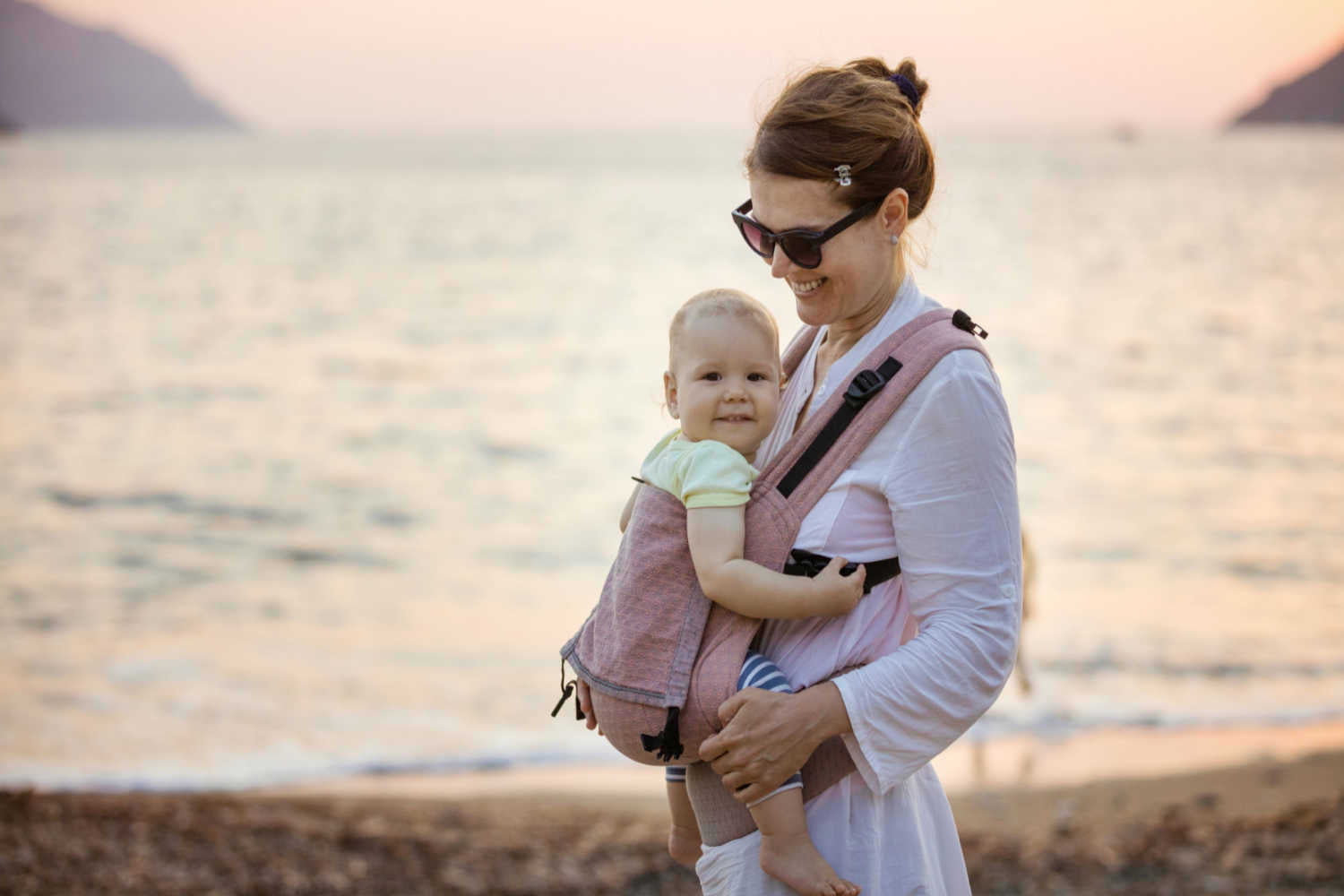 How to Choose The Right Baby Carrier For Your Baby? Being The Parent