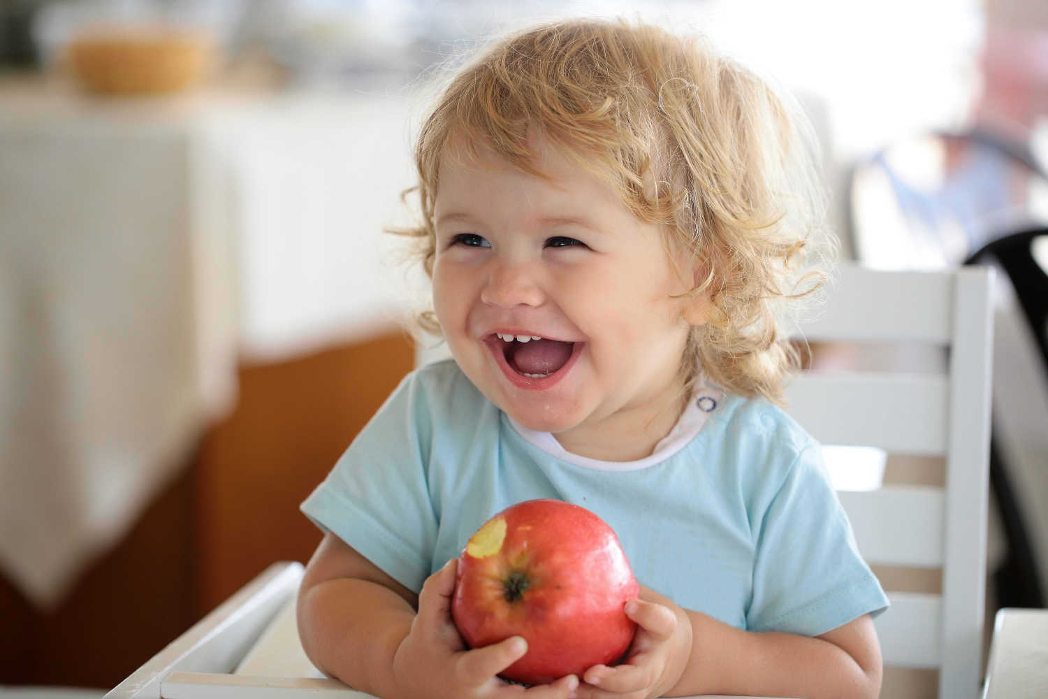 Apple For Babies When to Introduce, Benefits and Precautions Being The Parent