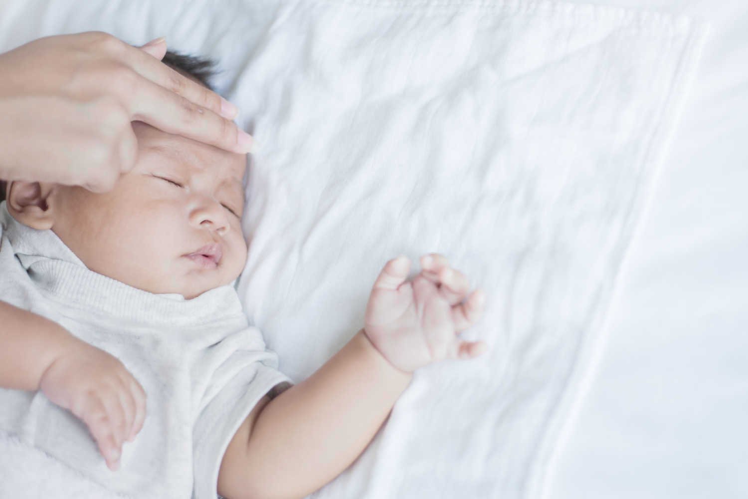 Cold in Babies Causes, Symptoms and Treatment Being The Parent