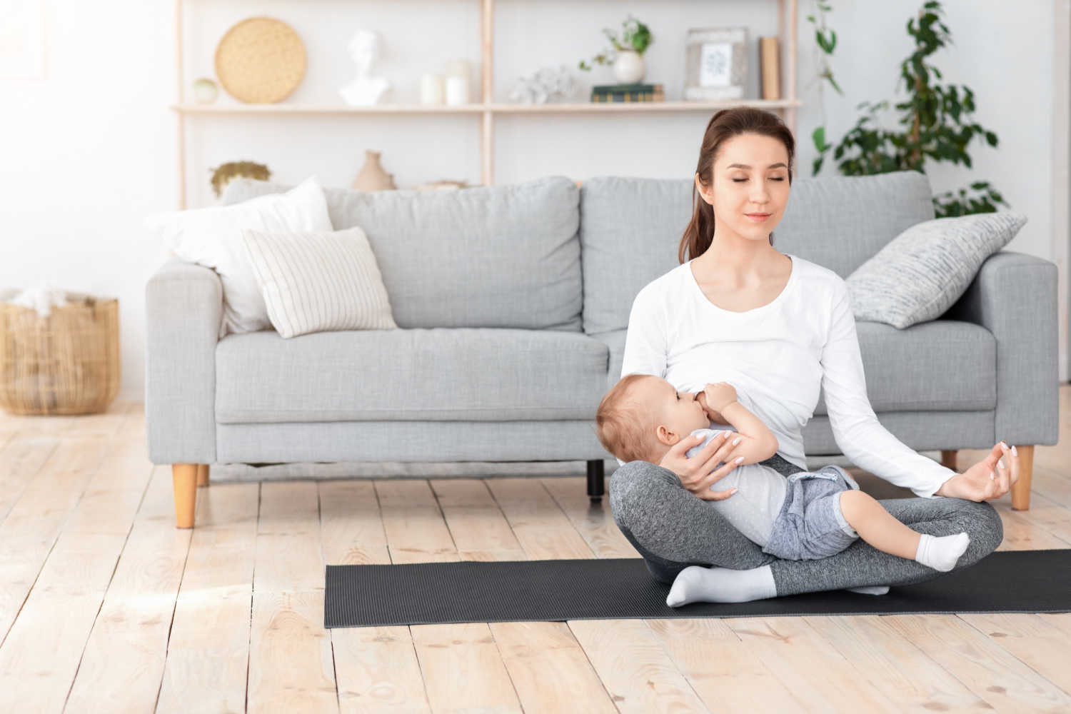 Tips For Breastfeeding Mothers when exercising