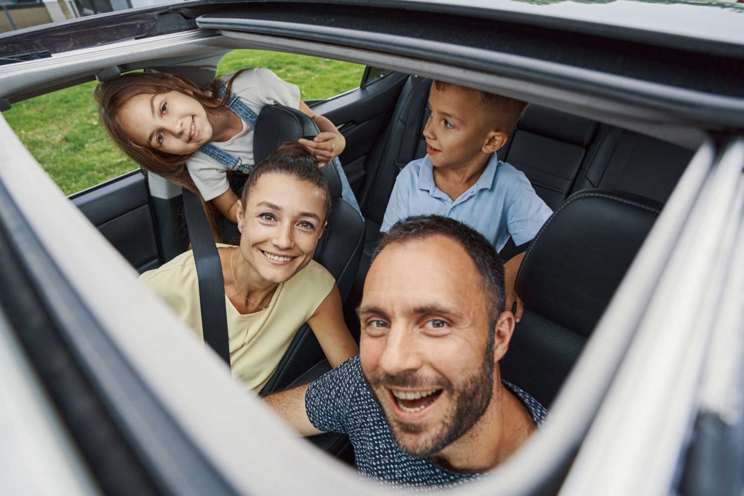 Safety For Children While Using Cars With Sunroofs