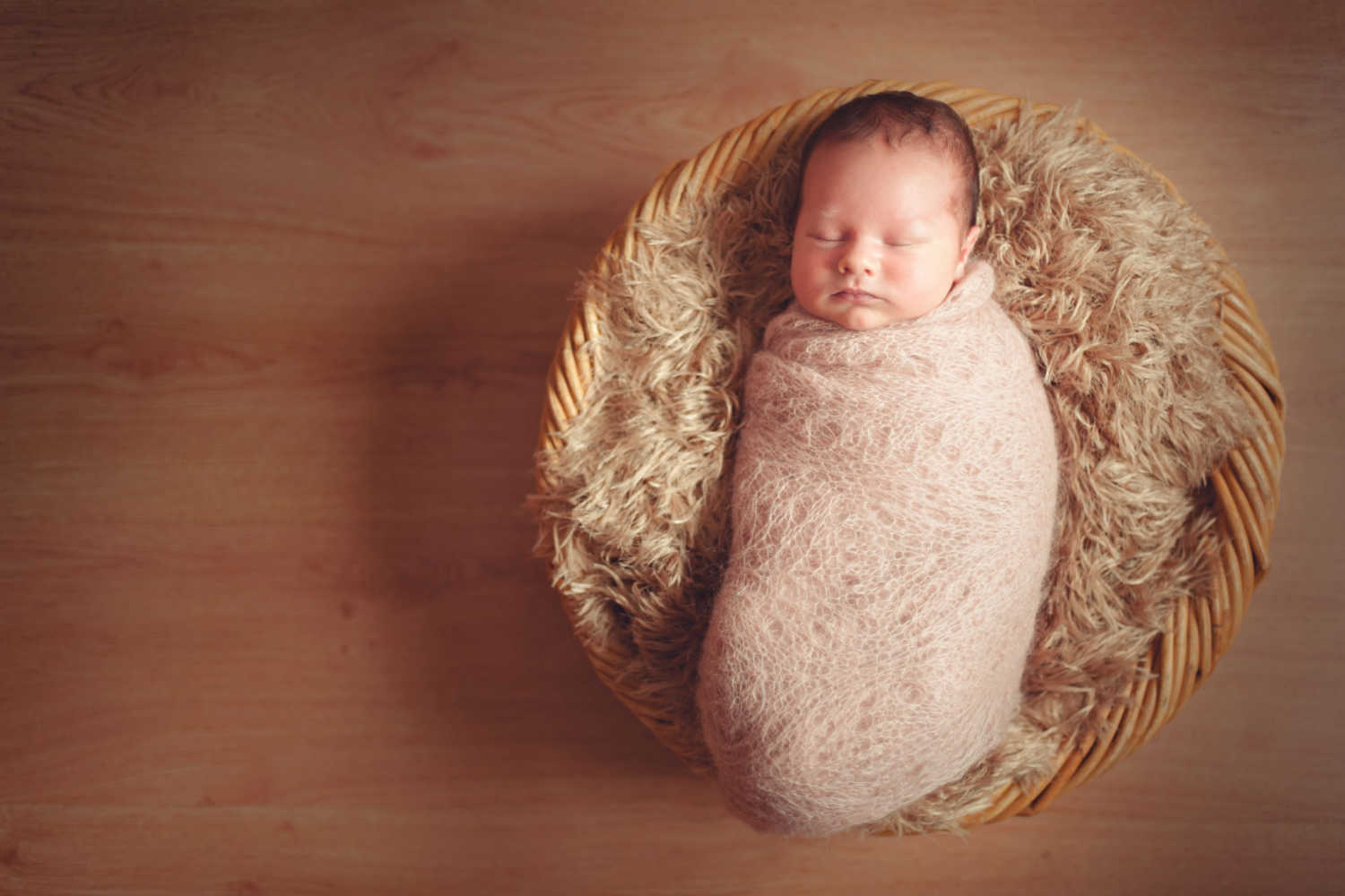 When Can Your Baby Sleep With a Blanket? Being The Parent