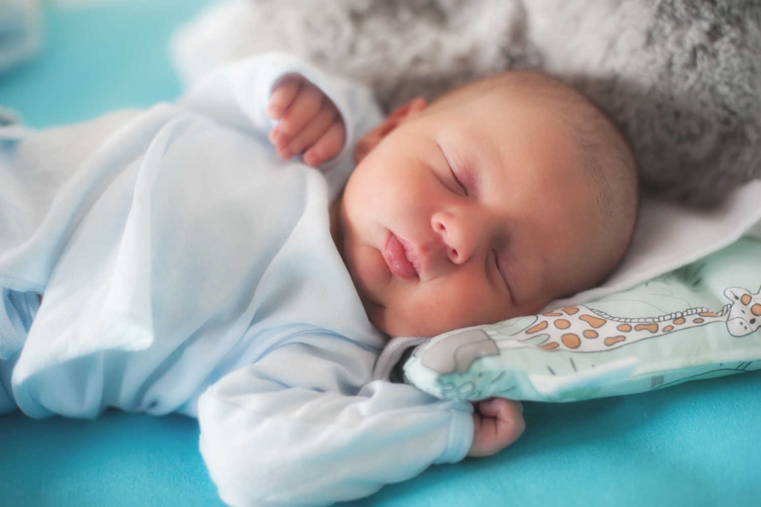 Bedtime Fading Method of Sleep Training Your Baby