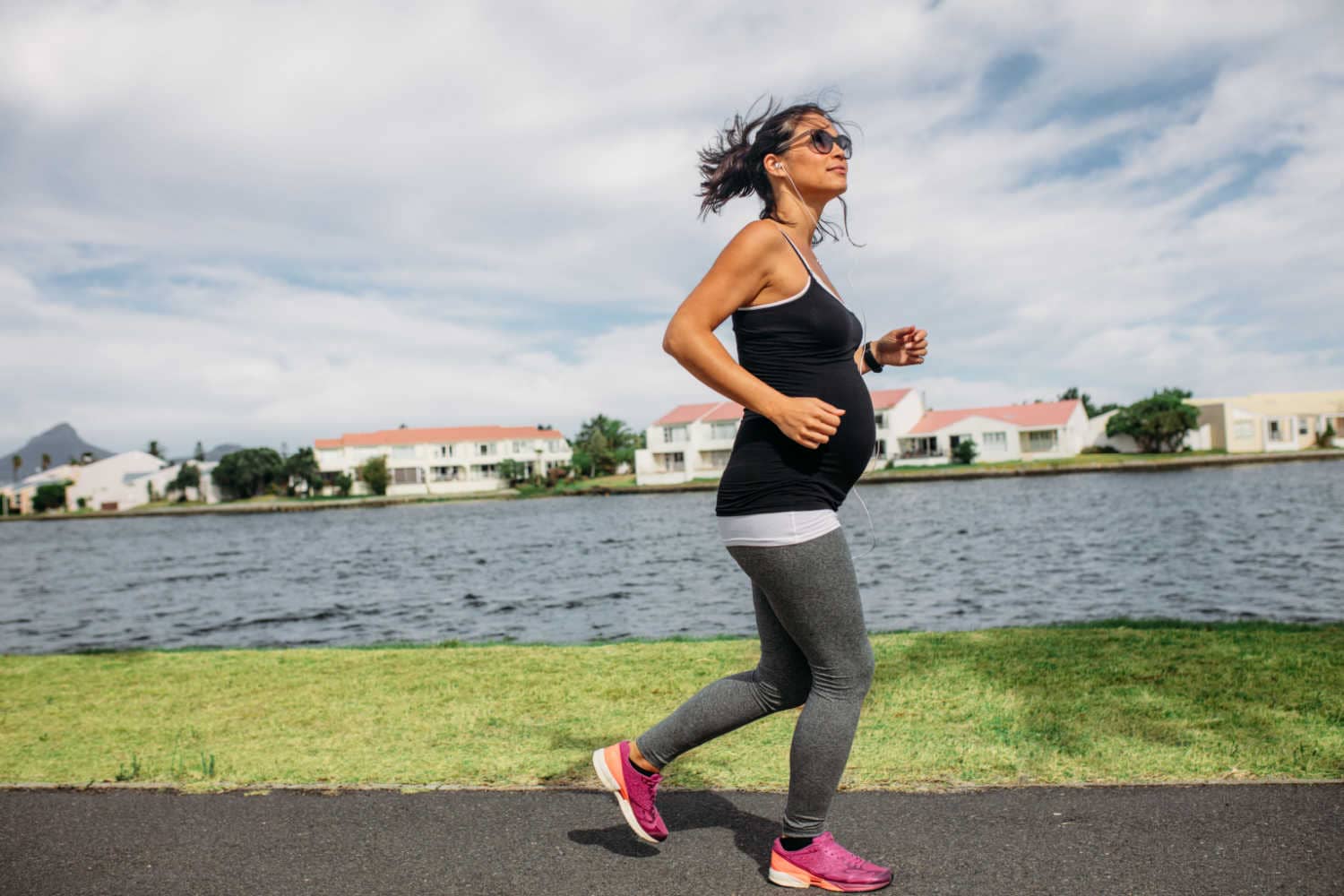 Best Maternity Leggings For Pregnancy  Buying Guide