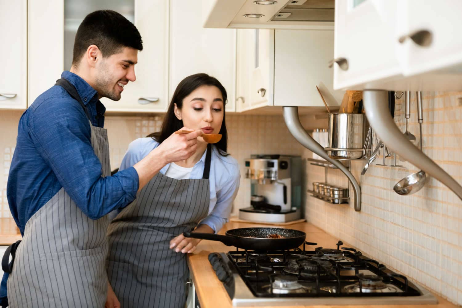 Help your partner prepare healthy meals