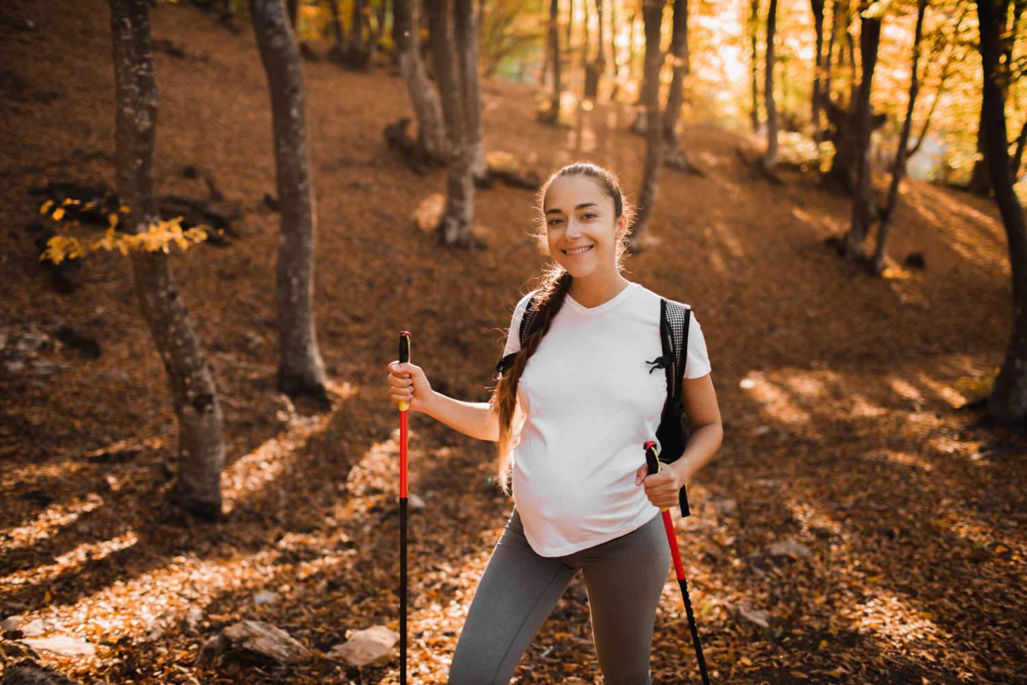 Hiking during pregnancy - benefits, precautions and safety