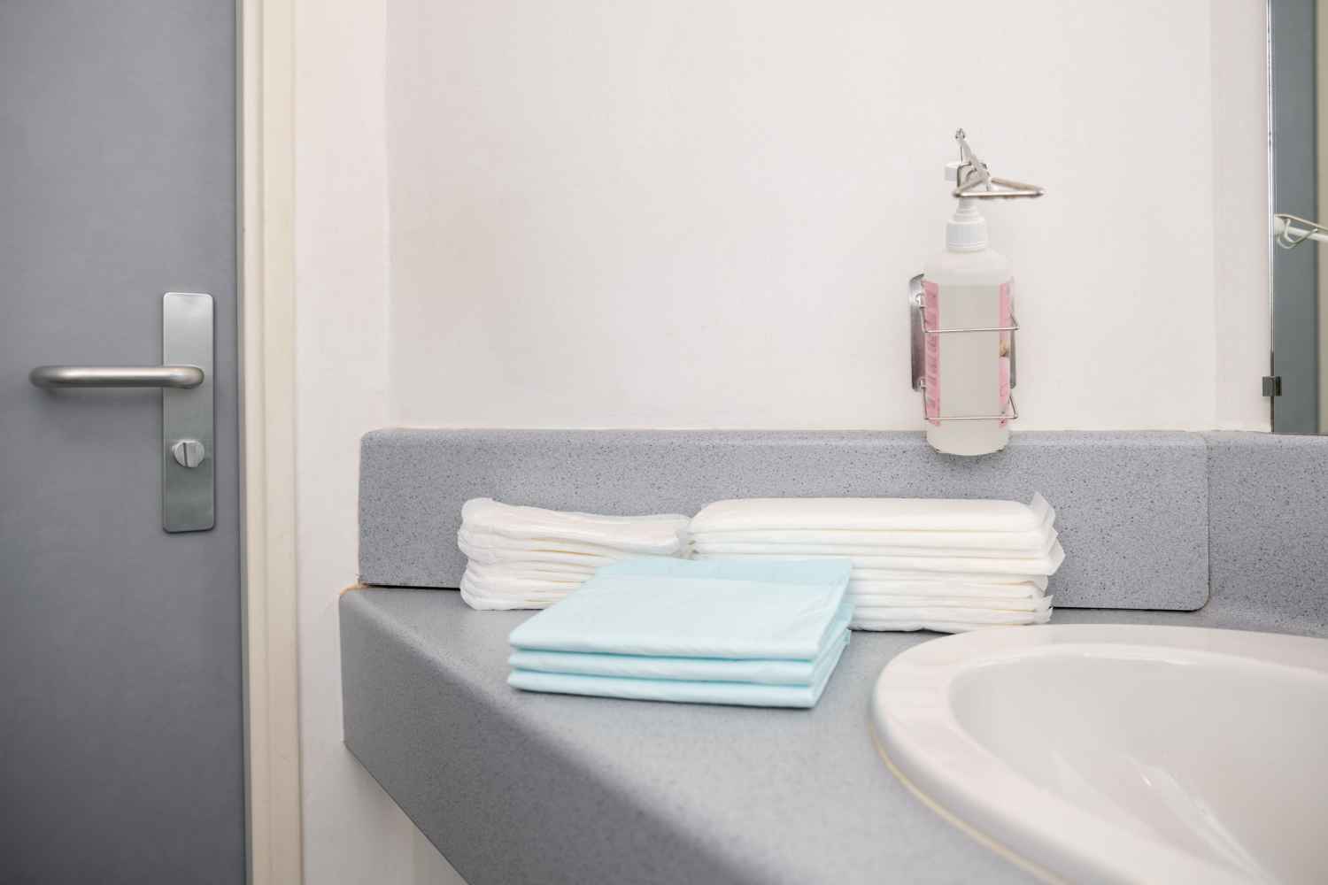 How to Choose Maternity Pads For Postpartum?