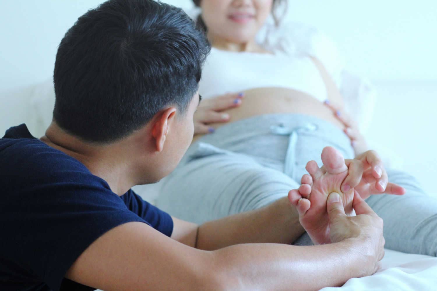 Massage helps to reduce body aches