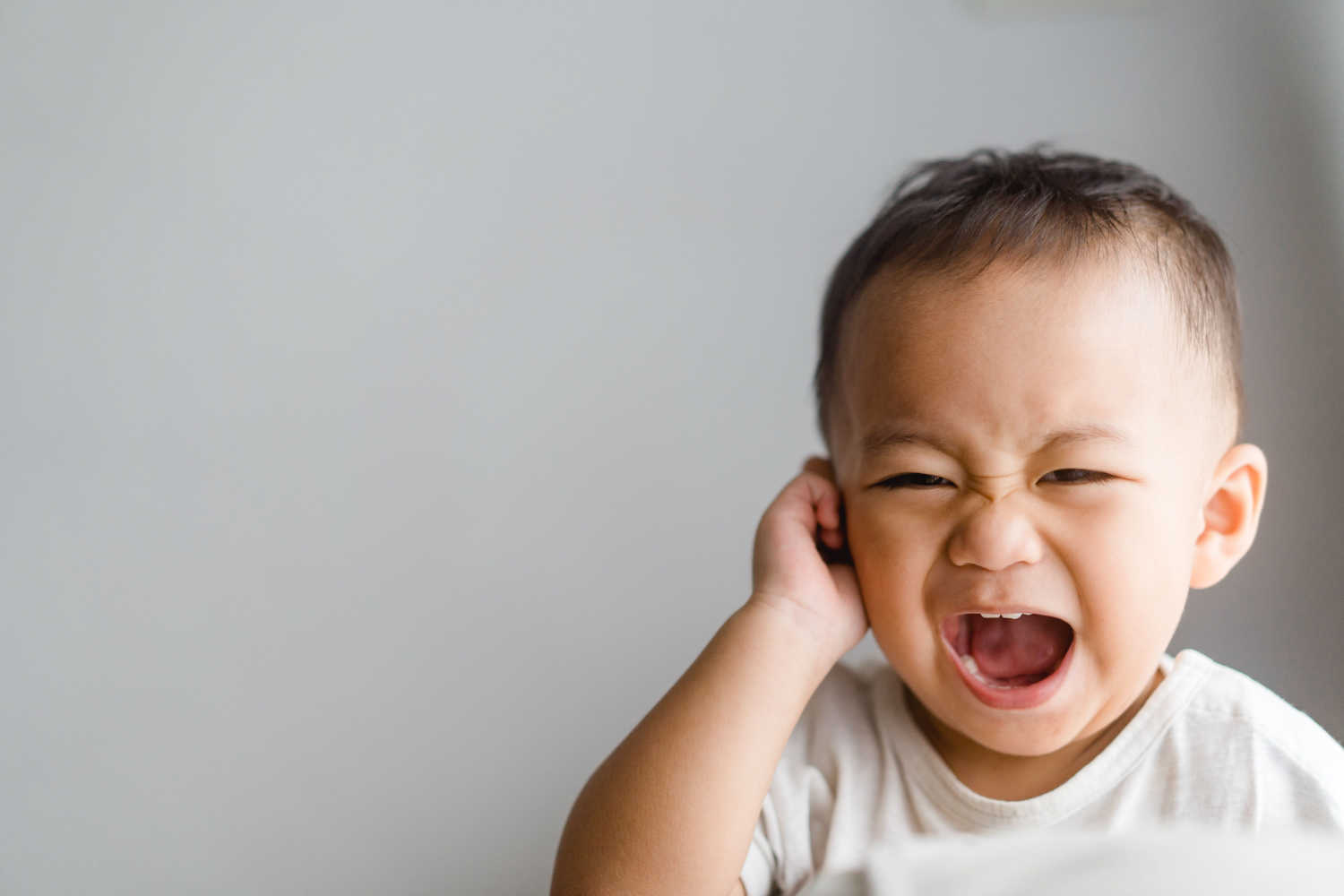 Ear Infection in Toddlers – Causes, Symptoms and Treatment