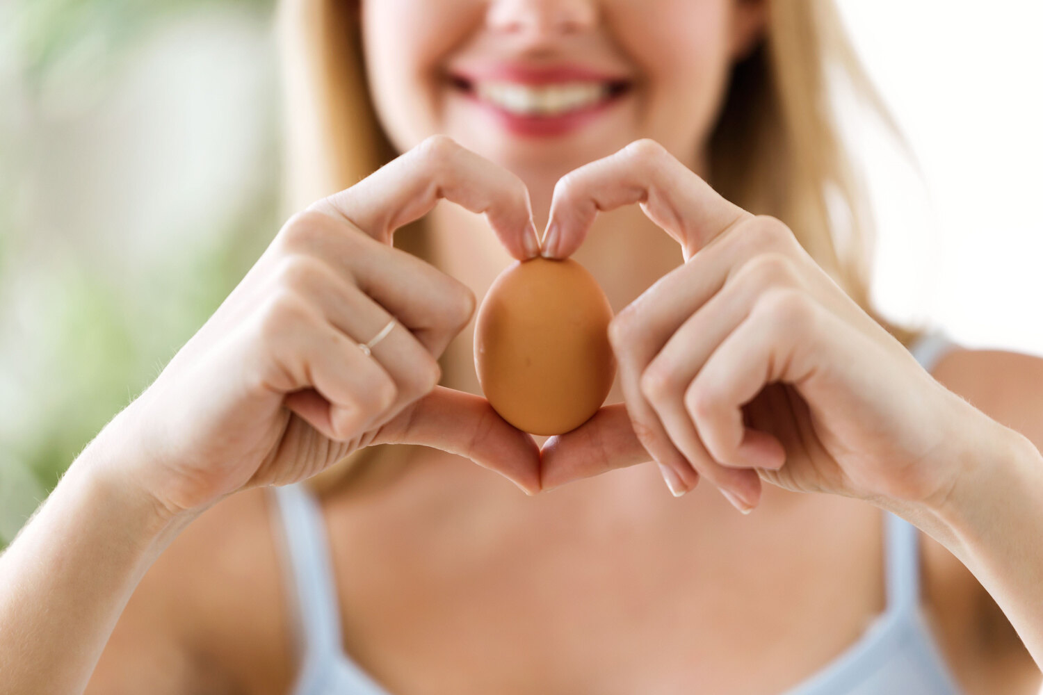 Eating Eggs When Trying to Conceive – Is it Safe and Top Benefits