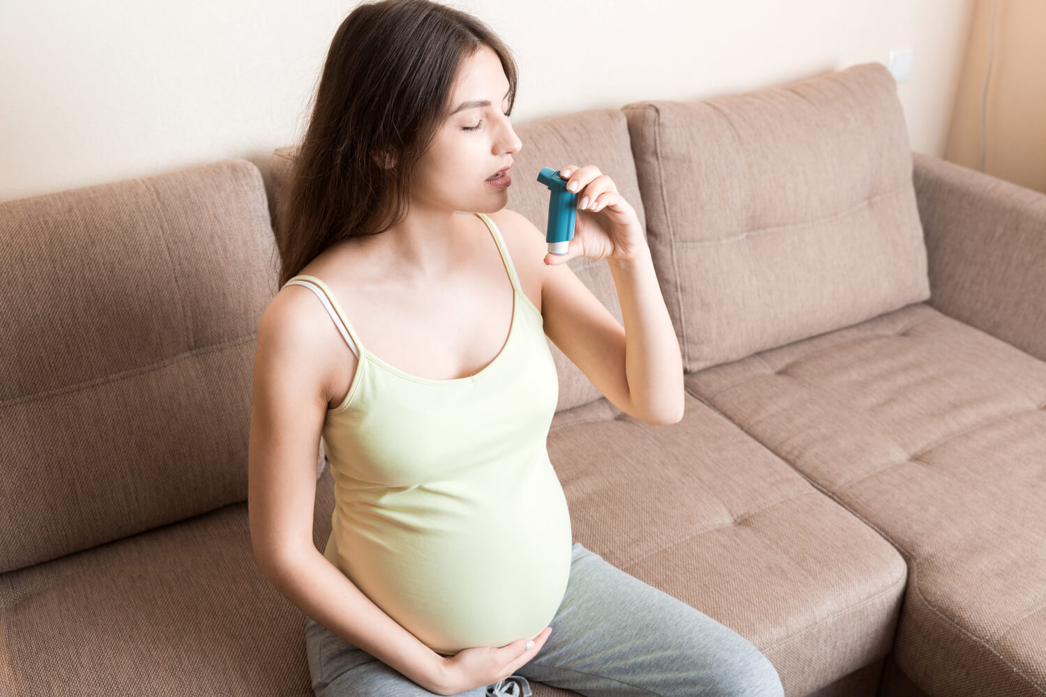 Is Prednisone During Pregnancy Safe? Being The Parent
