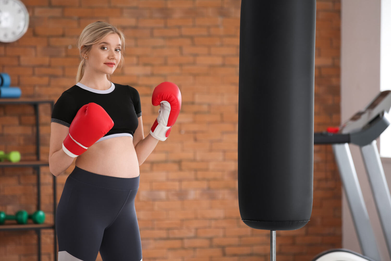 pregnant women boxing