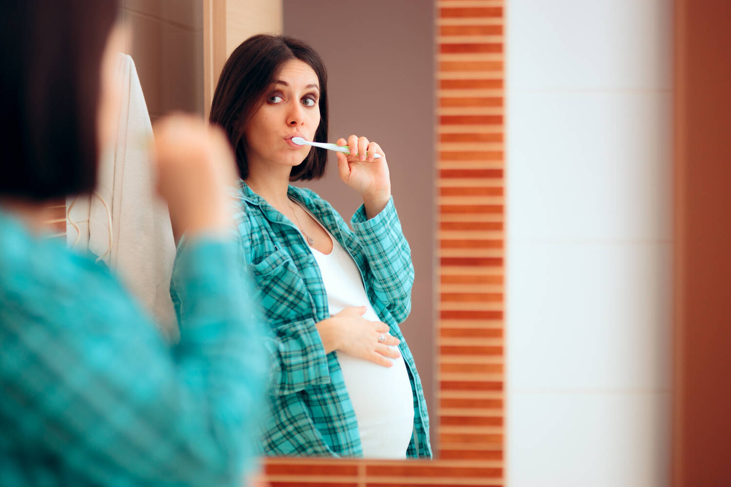 How to Use Mouthwash While Pregnant_