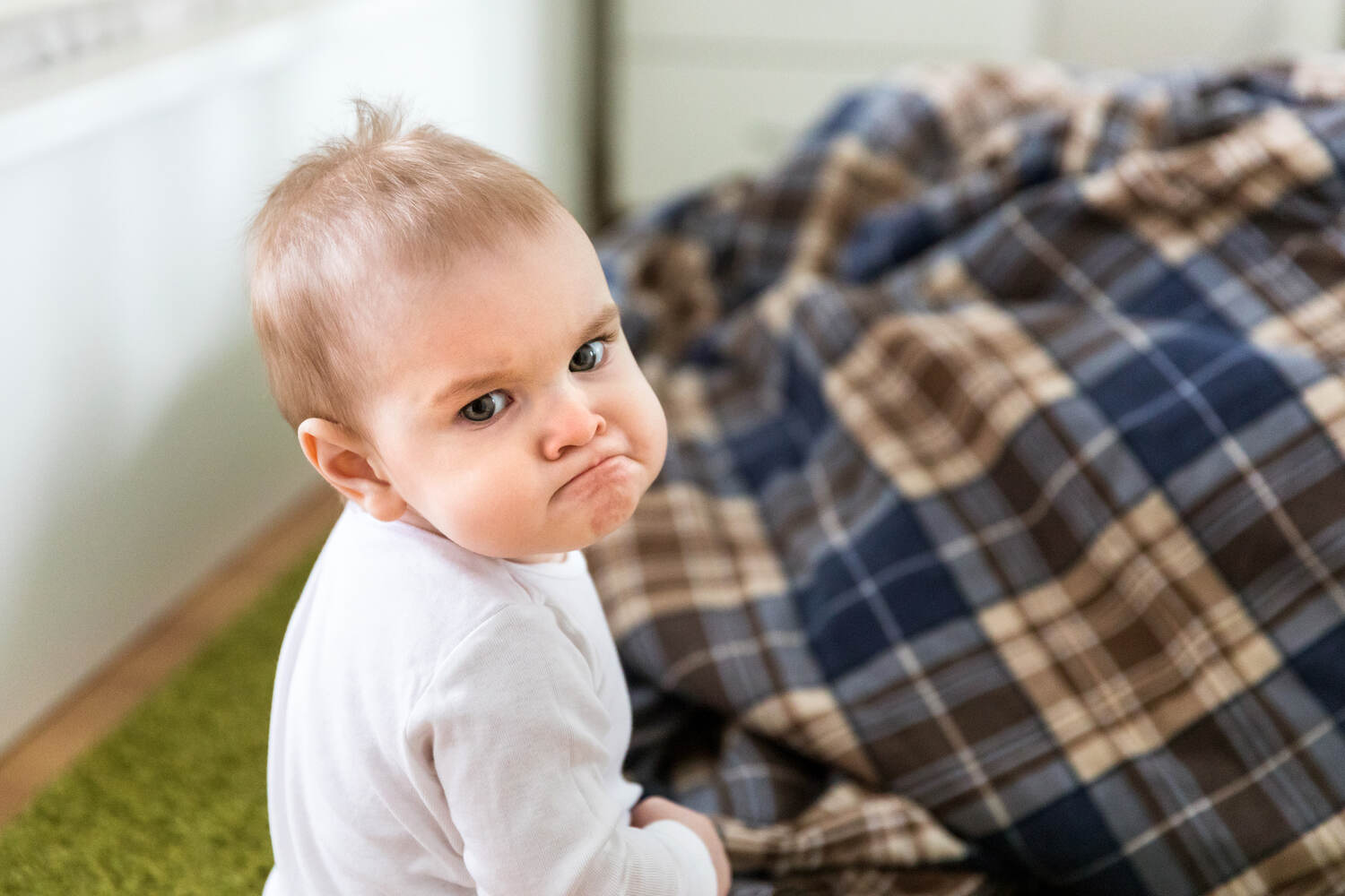 One should not ignore defiant behavior in toddlers