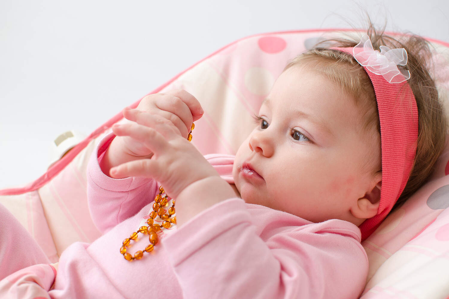 Amber teething necklace risks